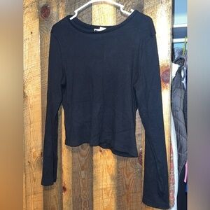 Universal Thread Black Long Sleeve Tee